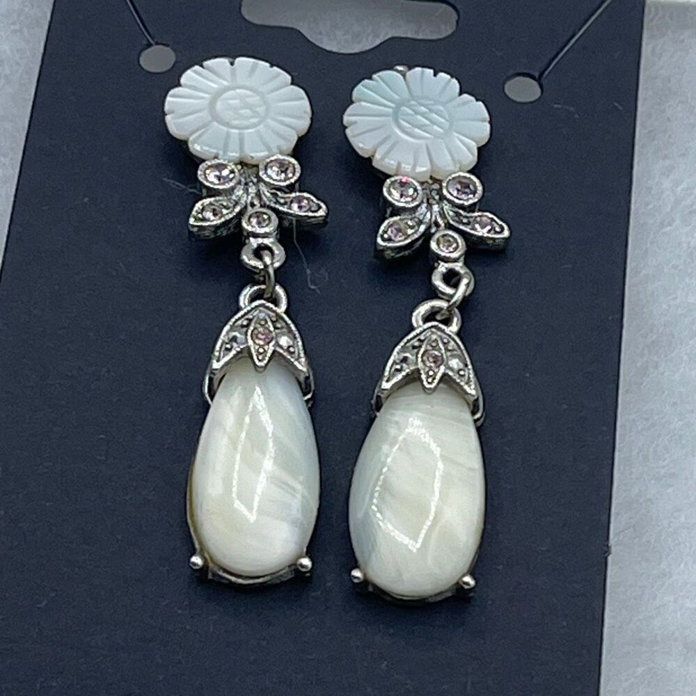 Vintage 1928 mother of pearl  long dangle earrings.